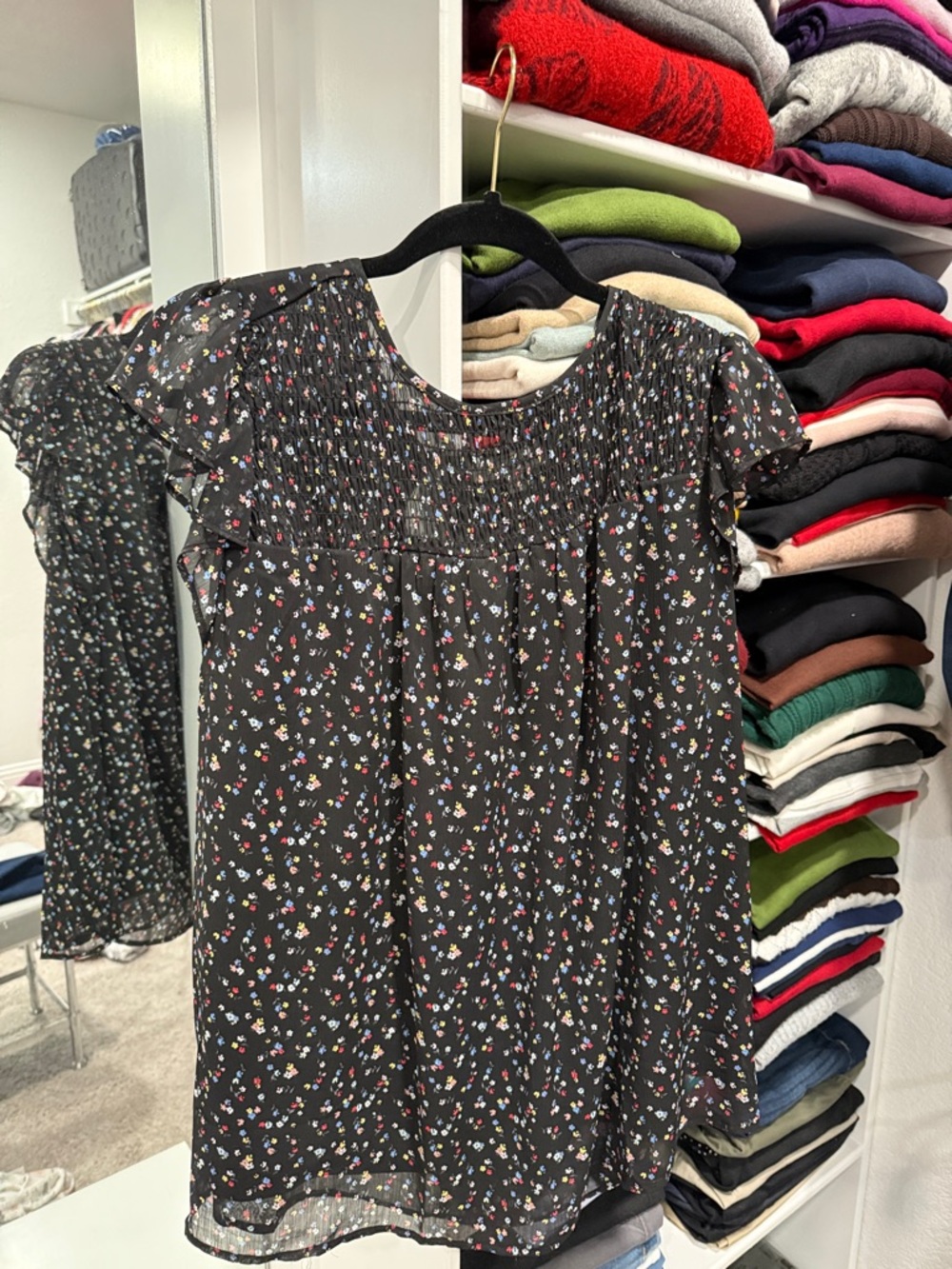 Black Floral Smocked-Yoke Short Sleeve Blouse